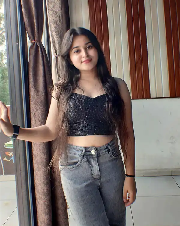 Pooja Surat call girls quick booking