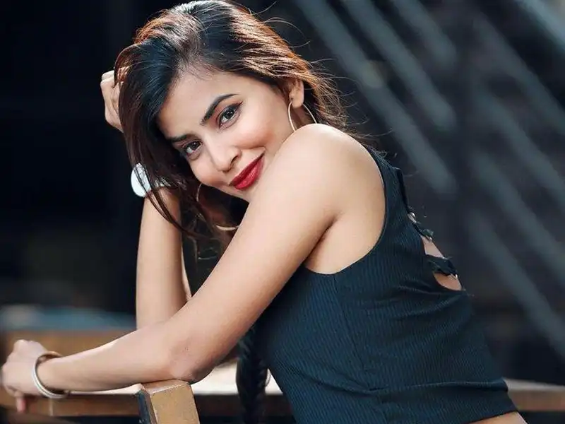 Night Party Call Girls in Surat